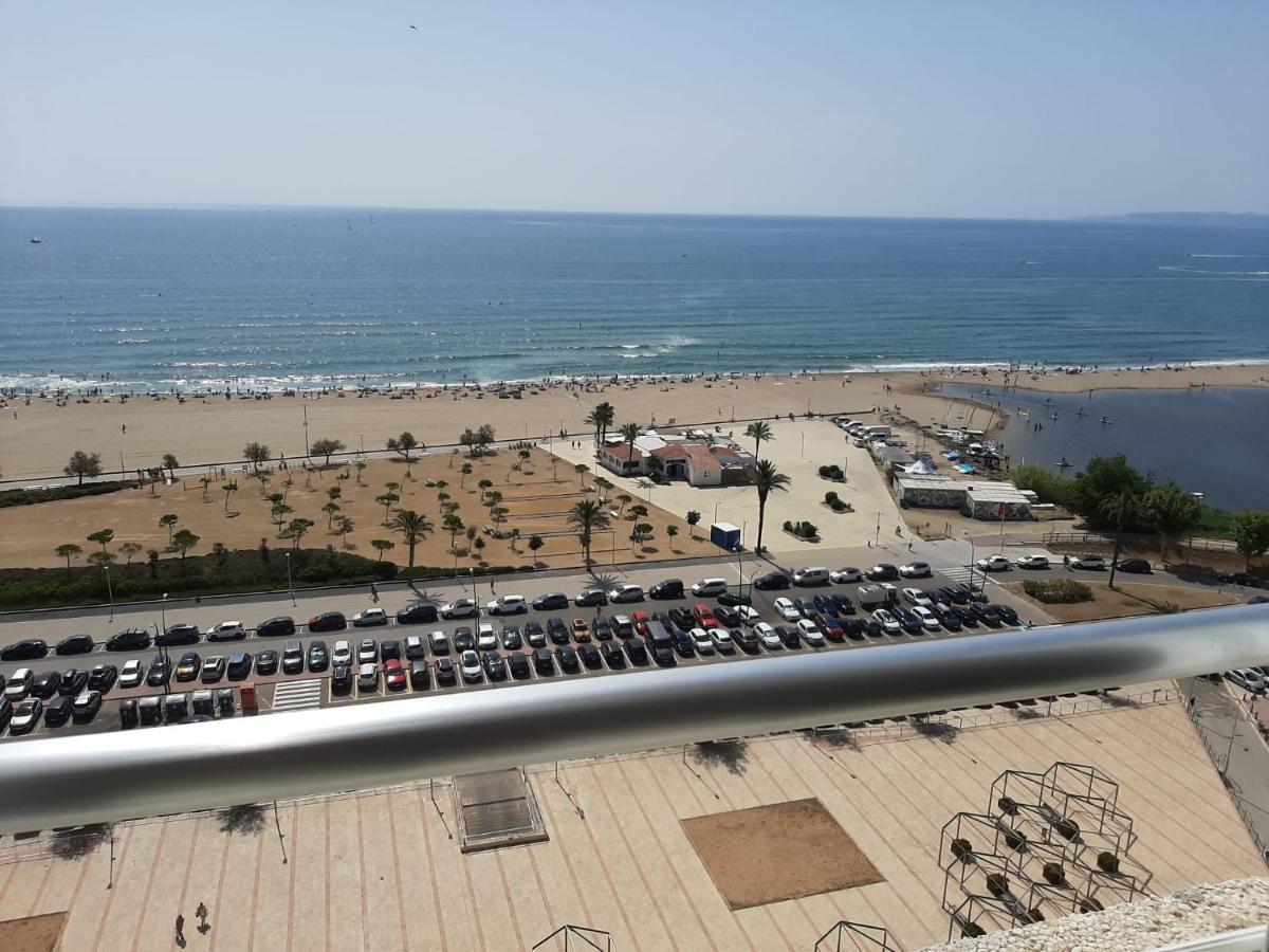 אמפוריבראבה Estudio En Primera Linea De Mar מראה חיצוני תמונה
