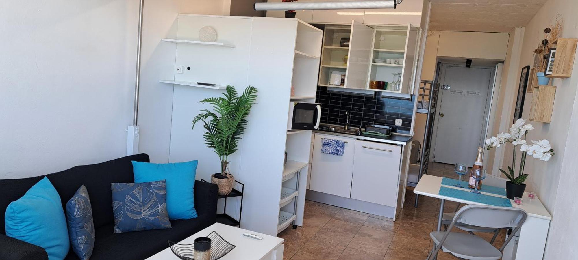 אמפוריבראבה Estudio En Primera Linea De Mar מראה חיצוני תמונה